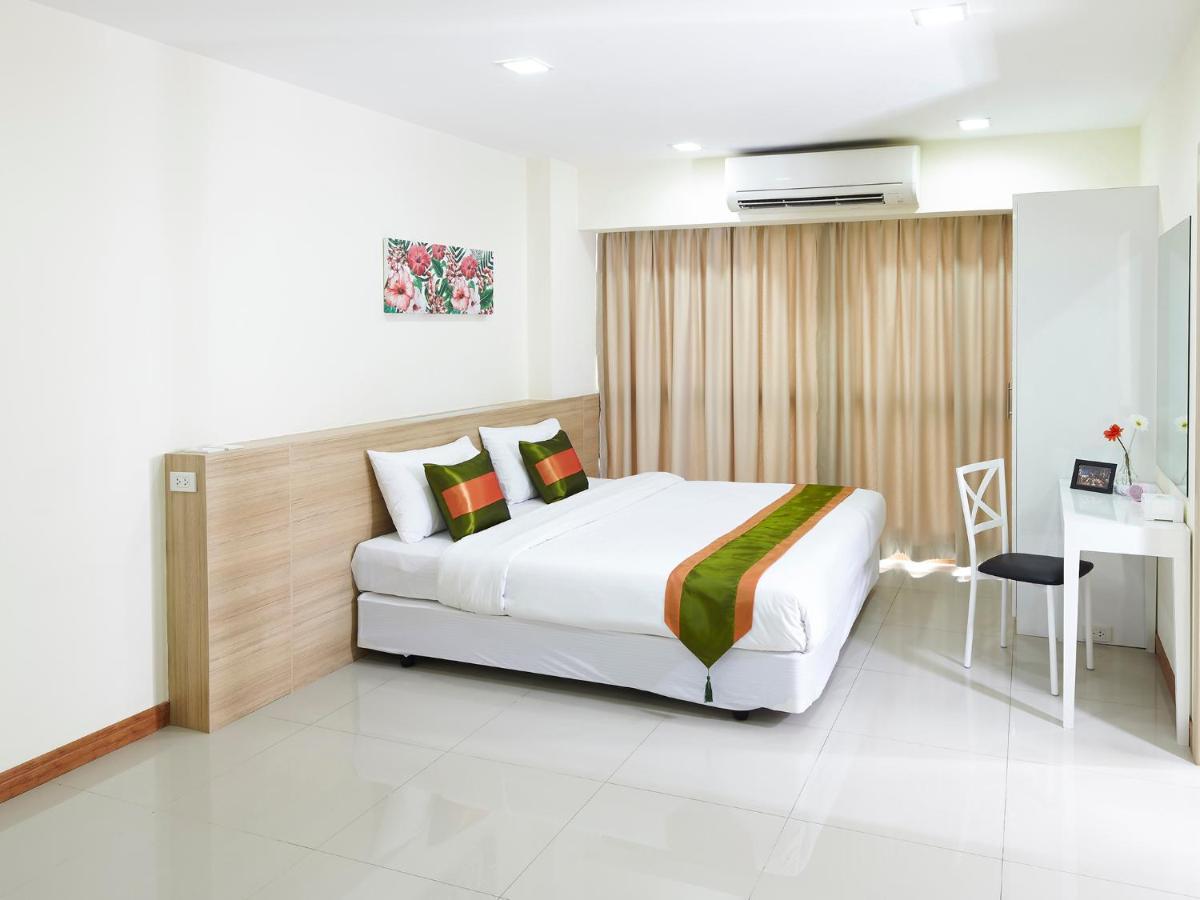 The Plimplace Hotel Bangkok Extérieur photo